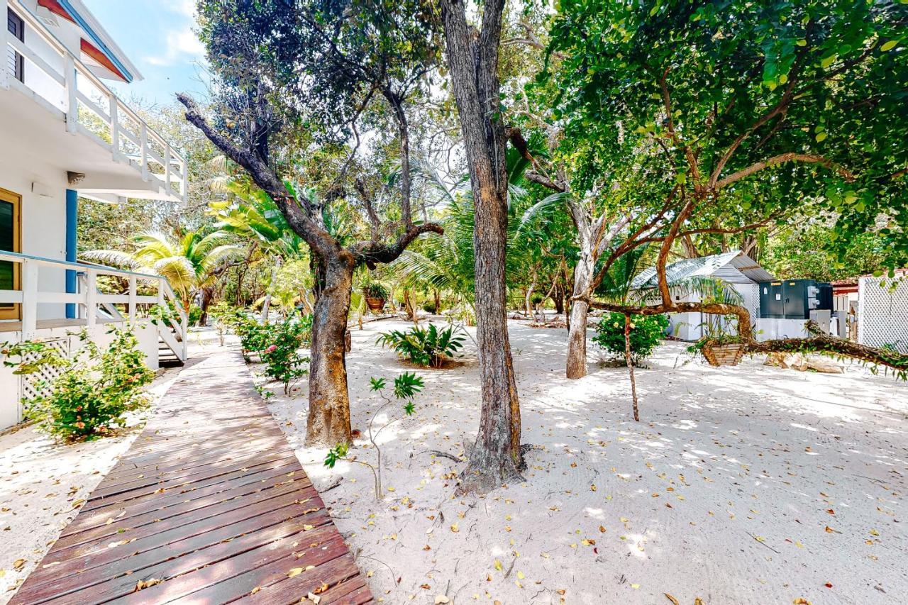 Condo #24 @ Beachside Villas Placencia Exterior photo
